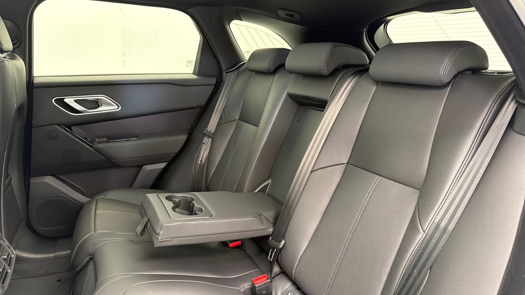 Land Rover Range Rover Velar Dynamic Se Grey #39