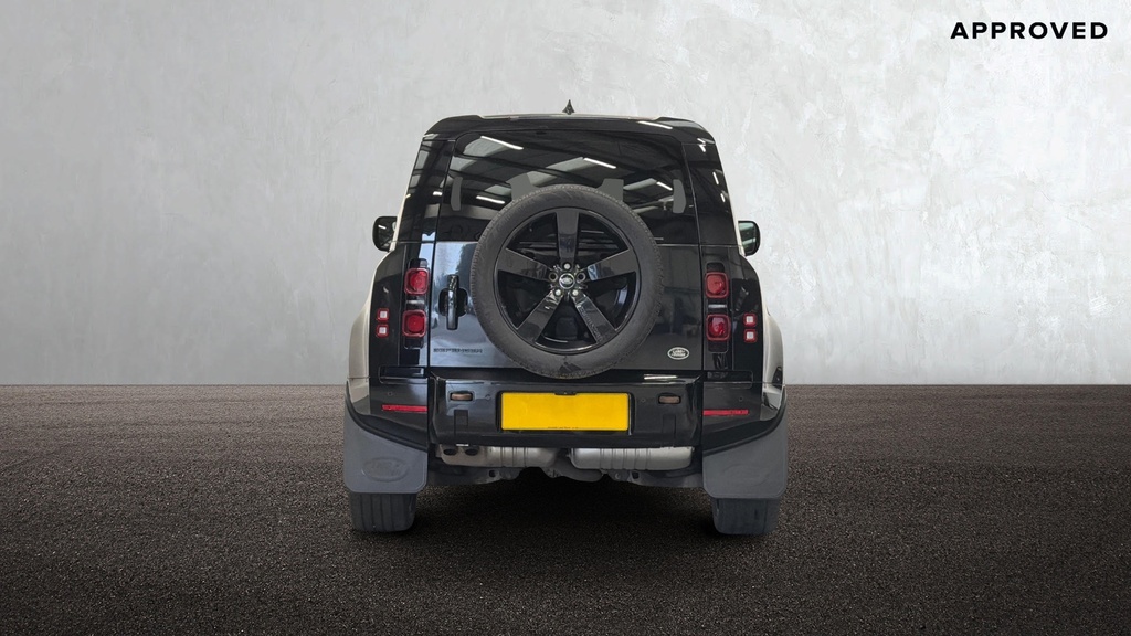 Land Rover Defender D250 X-dynamic Hse Black #6