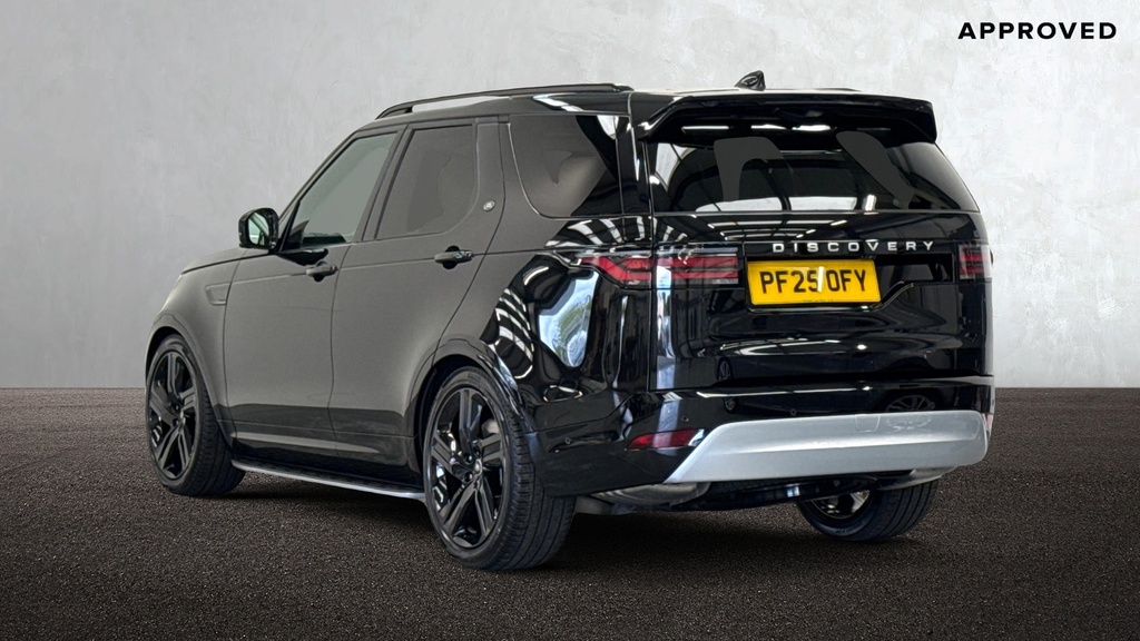 Land Rover Discovery D350 Metropolitan Edition Black #2