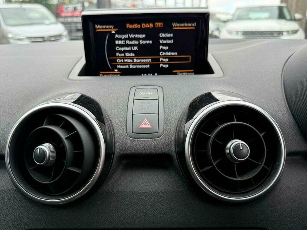 Audi A1 1.4 Sportback Tfsi Sport 123 Bhp White #17