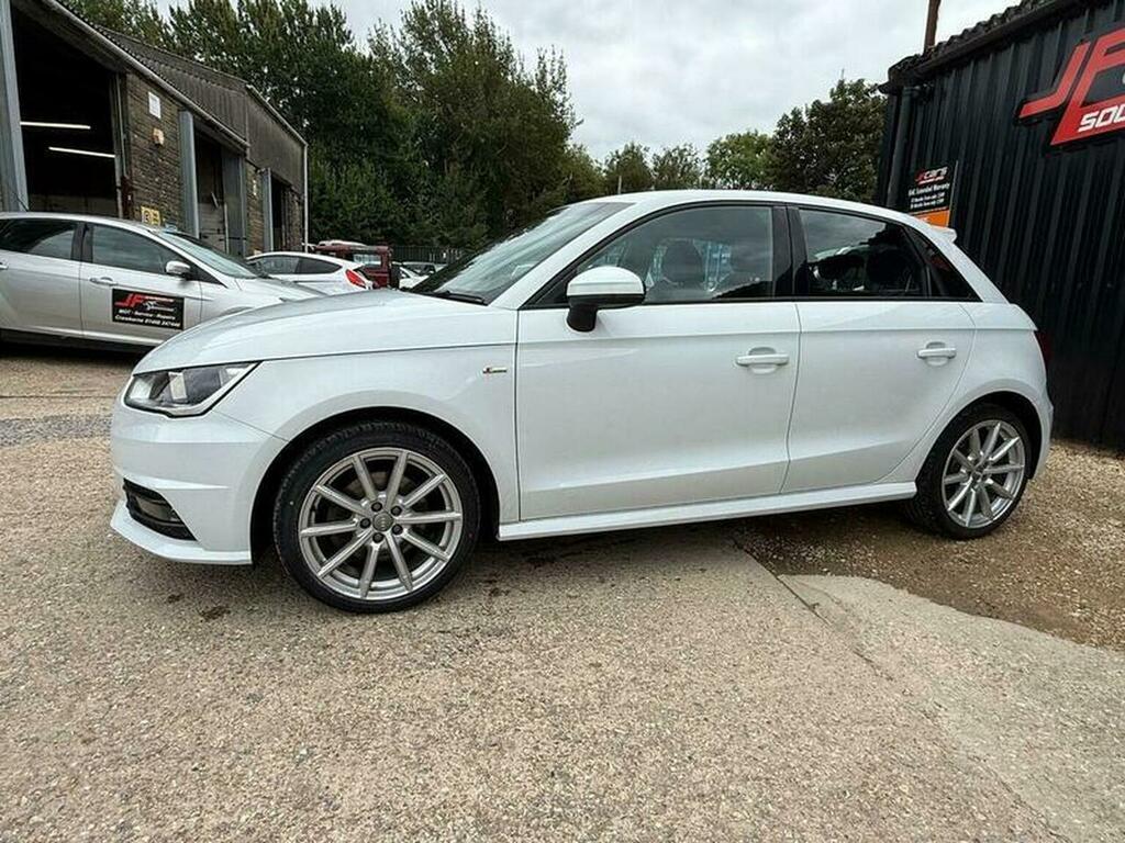 Audi A1 1.4 Sportback Tfsi Sport 123 Bhp White #9