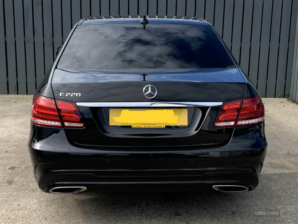 Mercedes-Benz E Class E220 Bluetec Amg Night Edition 7G-tronic Black #4