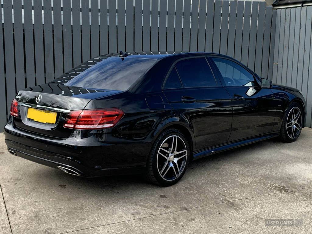 Mercedes-Benz E Class E220 Bluetec Amg Night Edition 7G-tronic Black #6