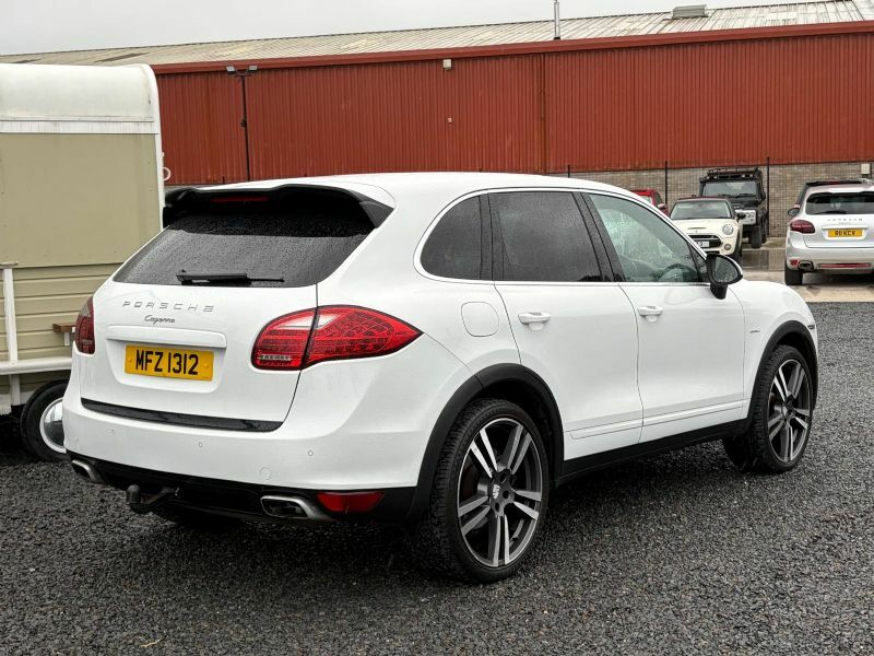 Porsche Cayenne V6 D Tiptronic White #3