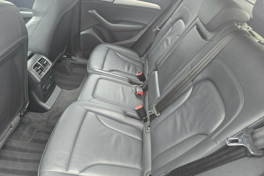 Audi Q5 Estate Grey #9