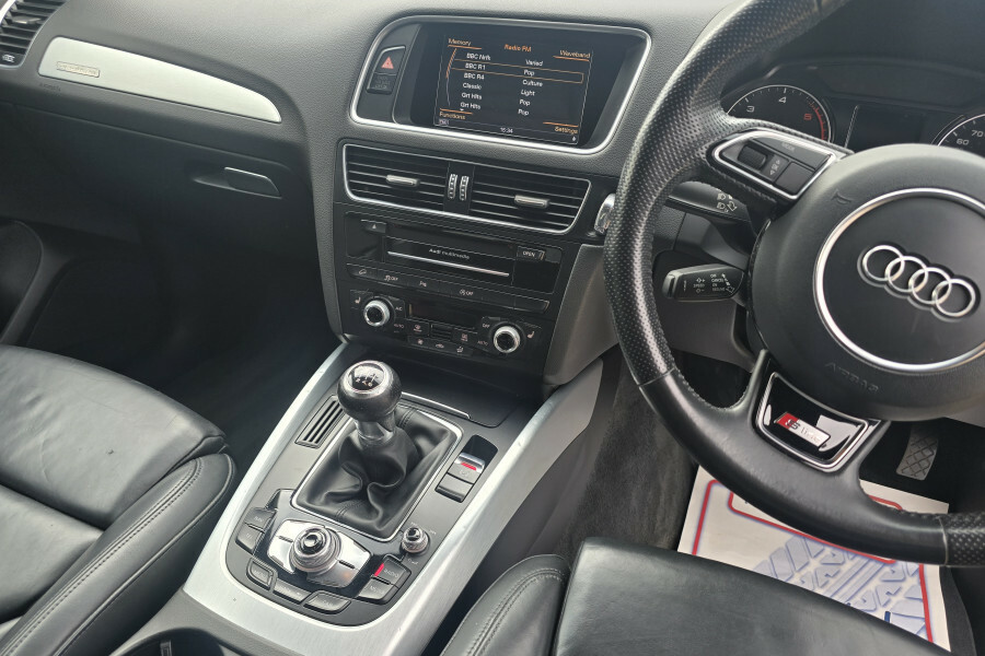 Audi Q5 Suv Blue #2
