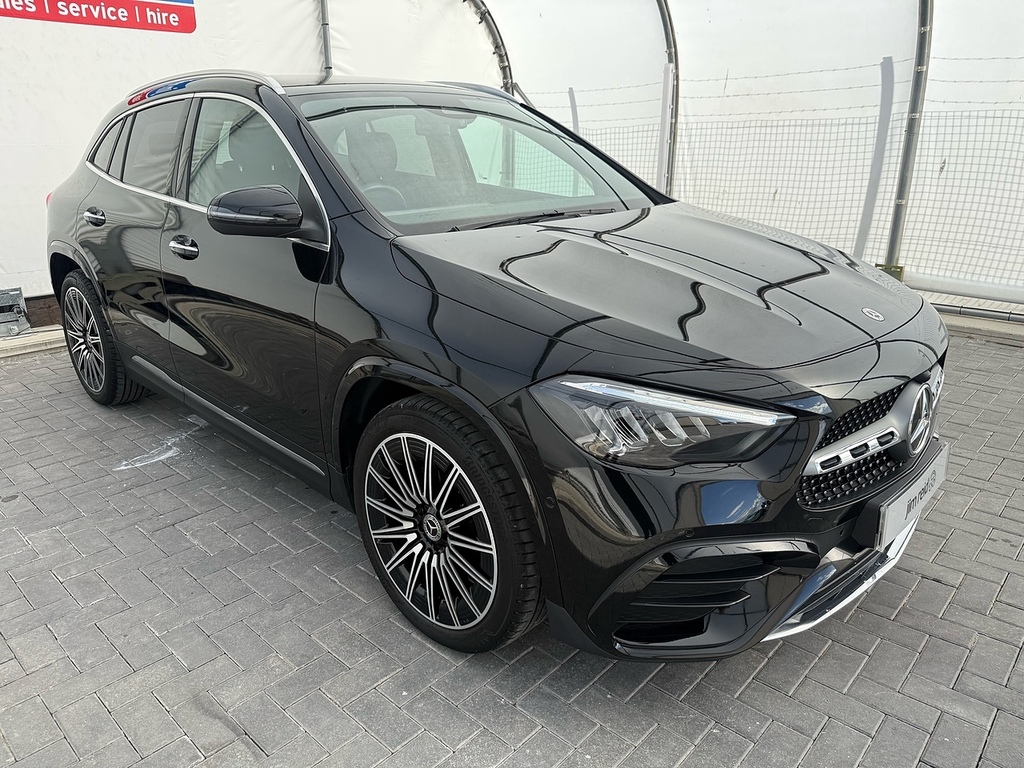 Mercedes-Benz GLA Class Gla200h Mhev Amg Line LM74WDE Black #4