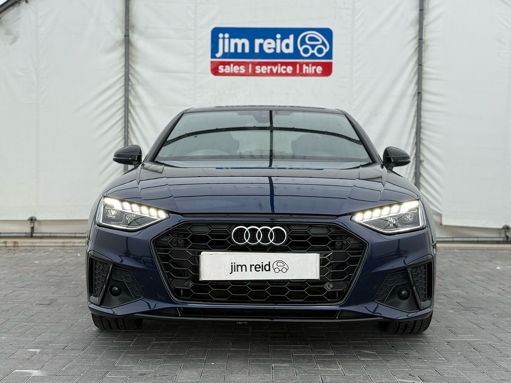 Audi A4 Tdi Black Edition Blue
