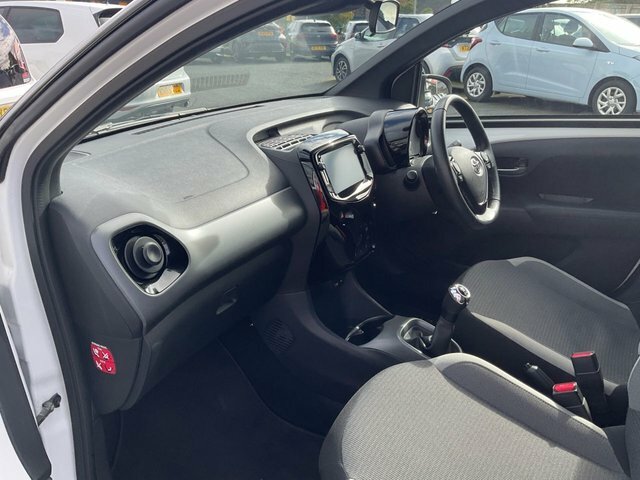 Toyota Aygo Hatchback Black #23