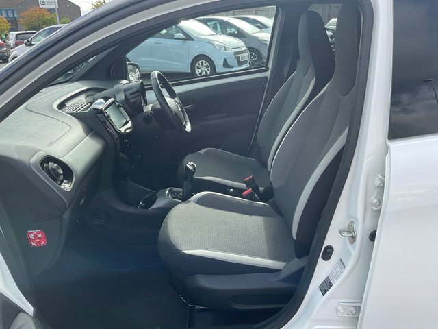 Toyota Aygo Hatchback Black #11