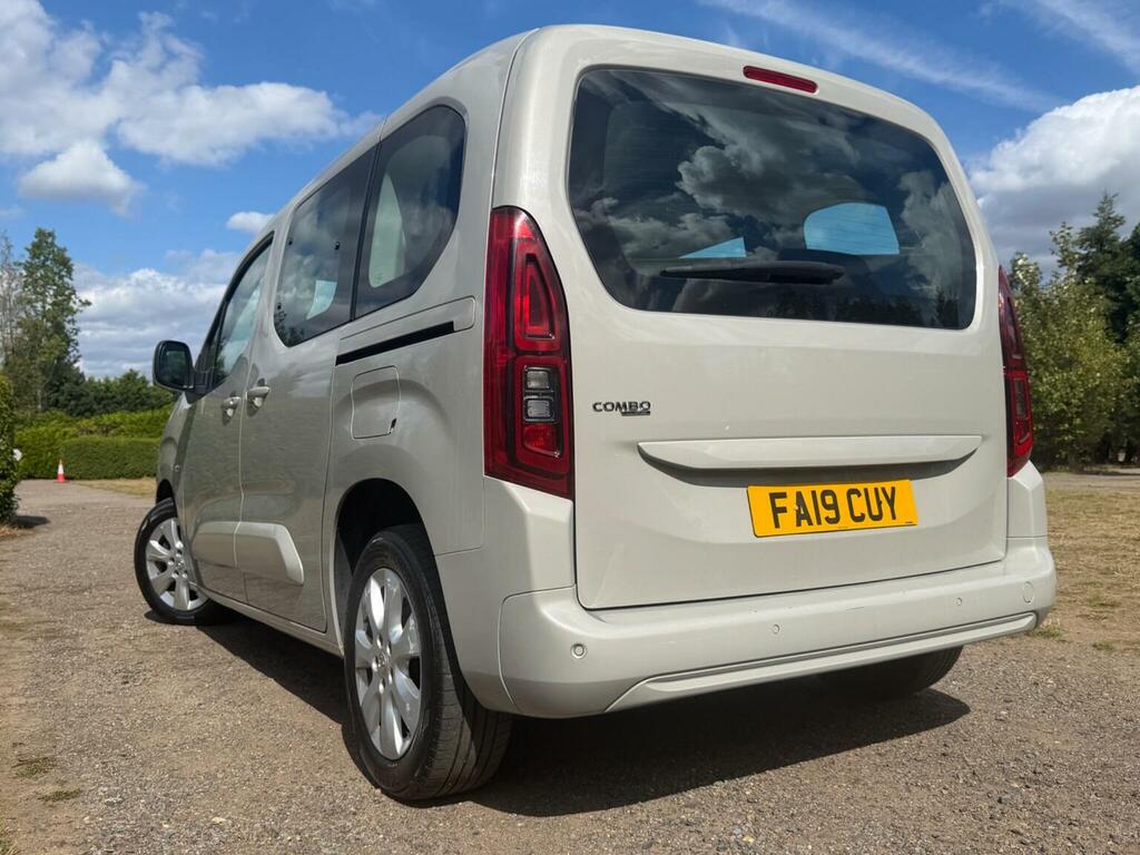 Vauxhall Combo Life Mpv Black #16