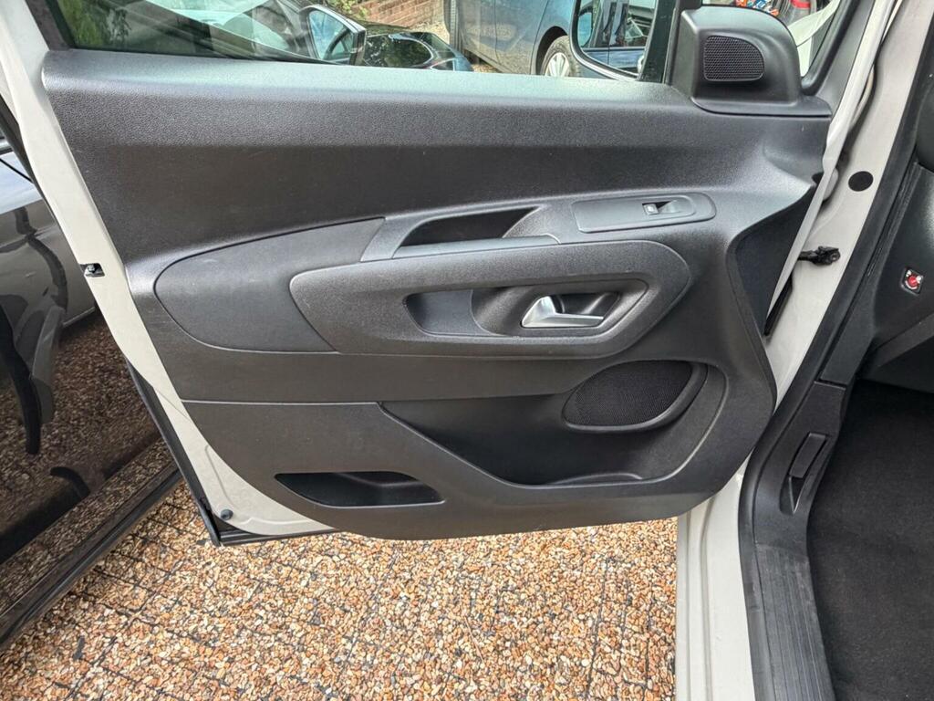 Vauxhall Combo Life Mpv Black #39
