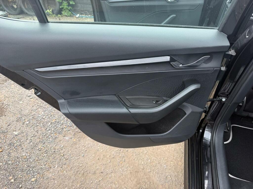 Skoda Octavia Tdi Se Technology Silver #31