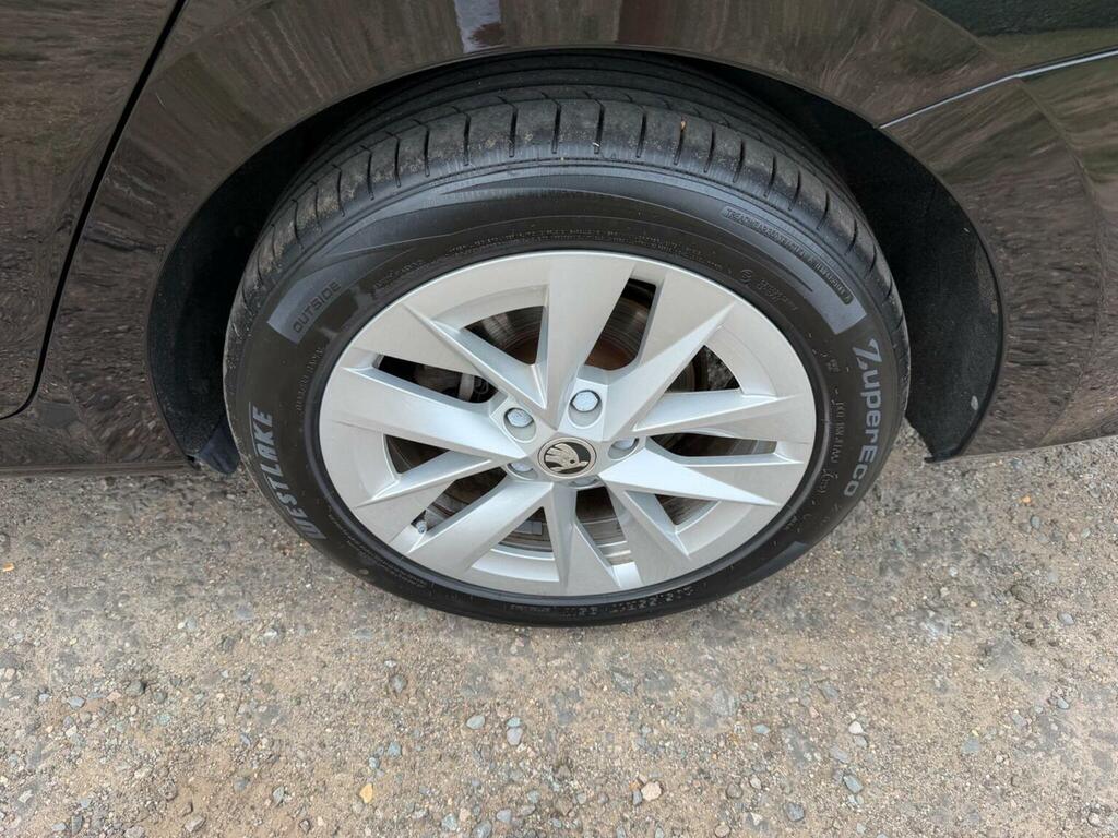 Skoda Octavia Tdi Se Technology Silver #20