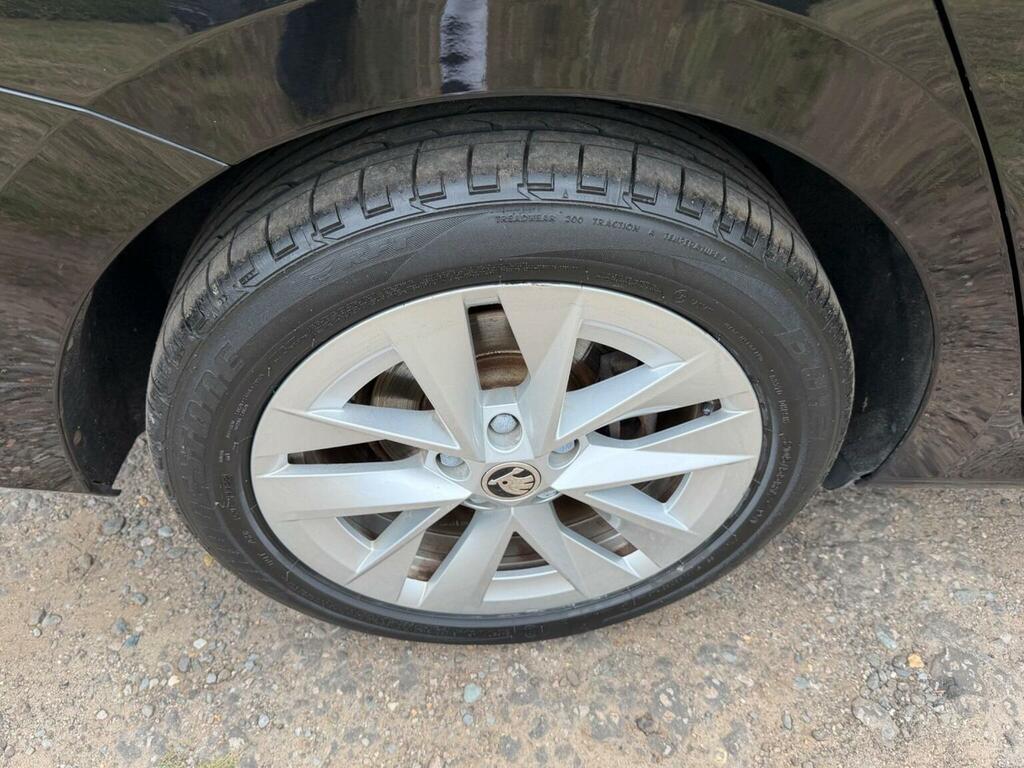 Skoda Octavia Tdi Se Technology Silver #18