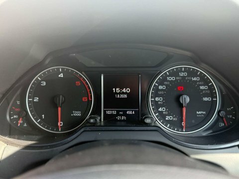 Audi Q5 2.0 Tdi S #25