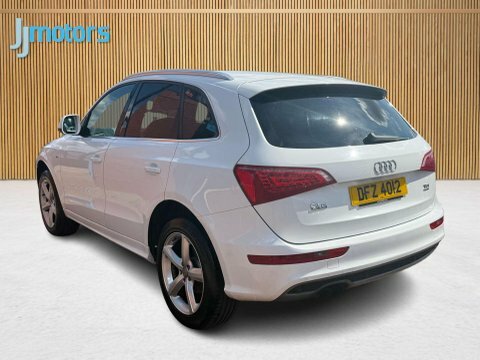 Audi Q5 2.0 Tdi S #4
