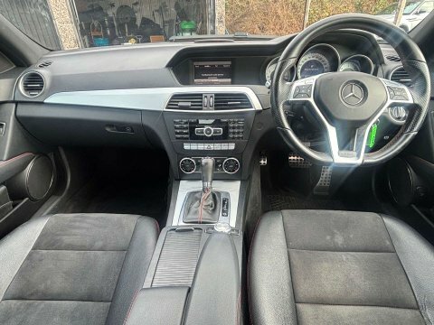 Mercedes-Benz C Class Executive Se Cdi Blueefficiency Black #48