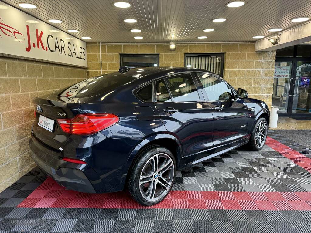 BMW X4 Xdrive20d M Sport Step Black #2