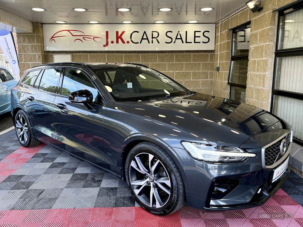 Volvo V60 2.0 D3 R Design Grey