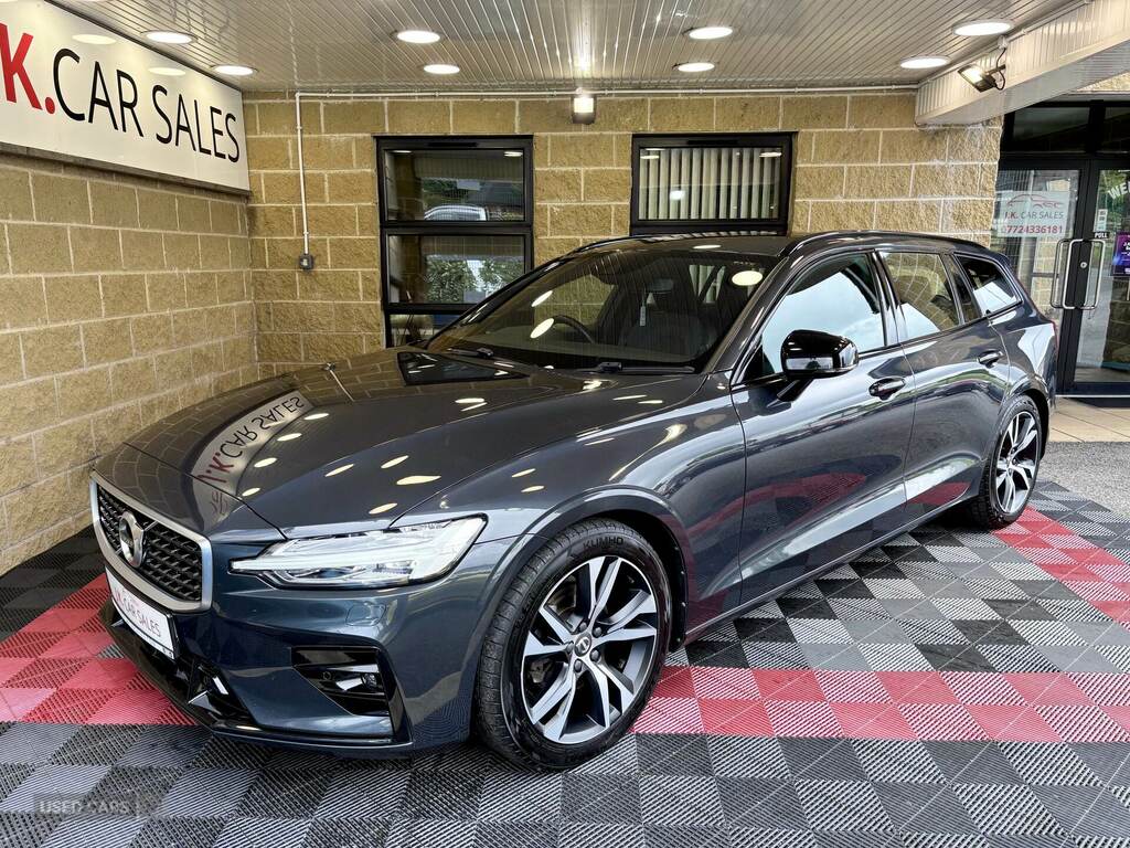 Volvo V60 2.0 D3 R Design Grey #4