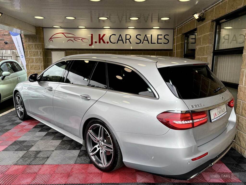 Mercedes-Benz E Class E220d Amg Line Premium 9G-tronic Silver #5