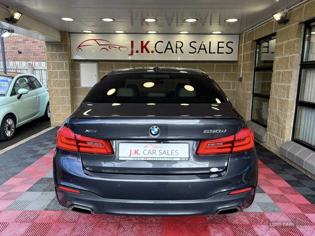 BMW 5 Series 530D Xdrive M Sport Grey #6