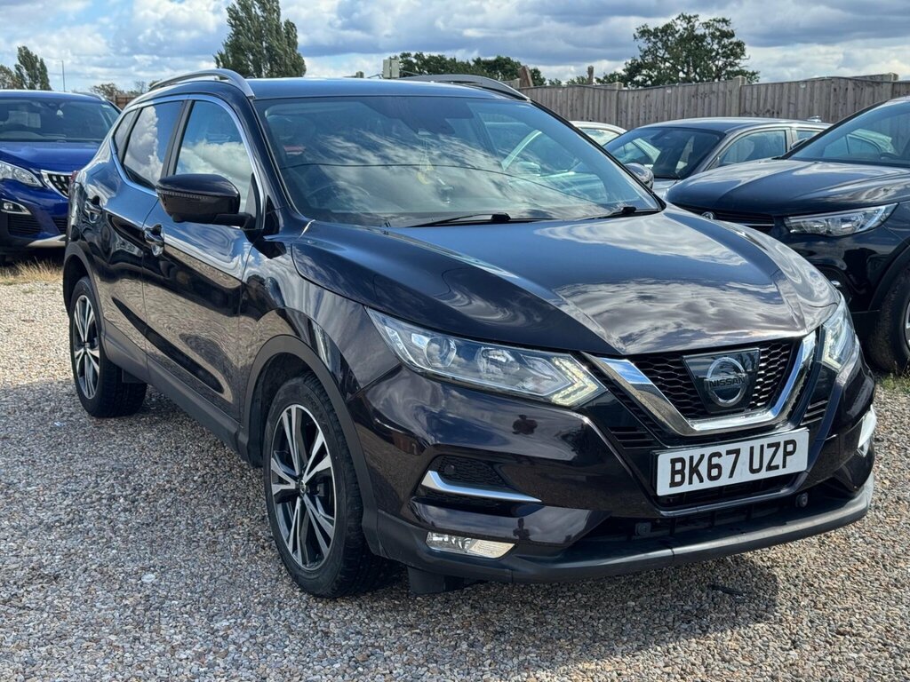 Nissan Qashqai 1.2 Dig-t N-connecta Xtron Euro 6 Ss Black