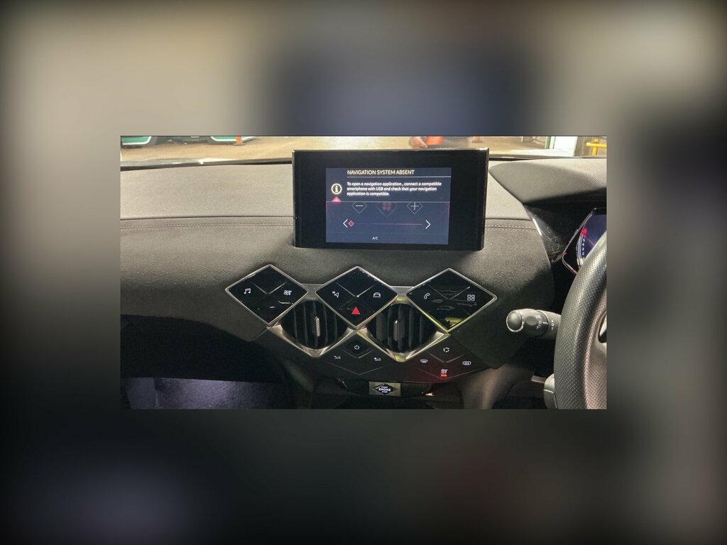DS DS 3 Crossback 1.2L Ultra Prestige Gold #8