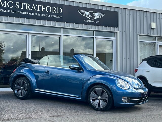 Volkswagen Beetle 2016 1.2 Tsi Bluemotion Tech Design Cabriolet Blue #2