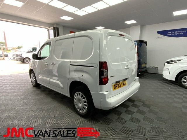 Vauxhall Combo 1.5 Turbo D 2300 White #3
