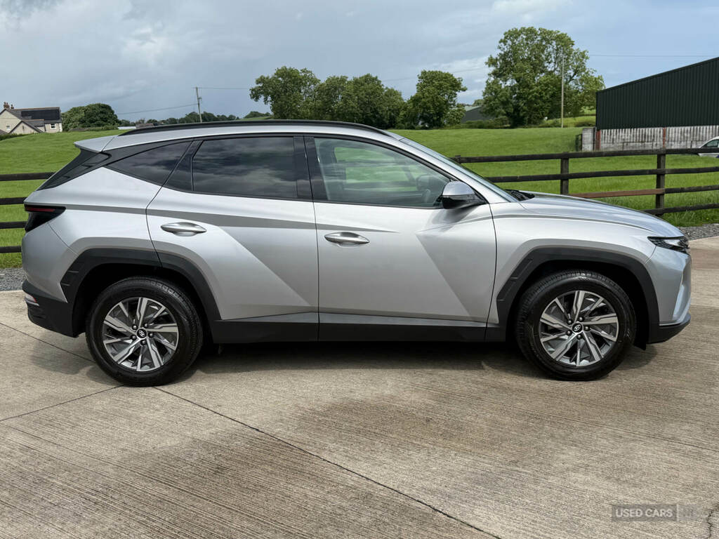 Hyundai Tucson 1.6 Tgdi Se Connect 2Wd Silver #2