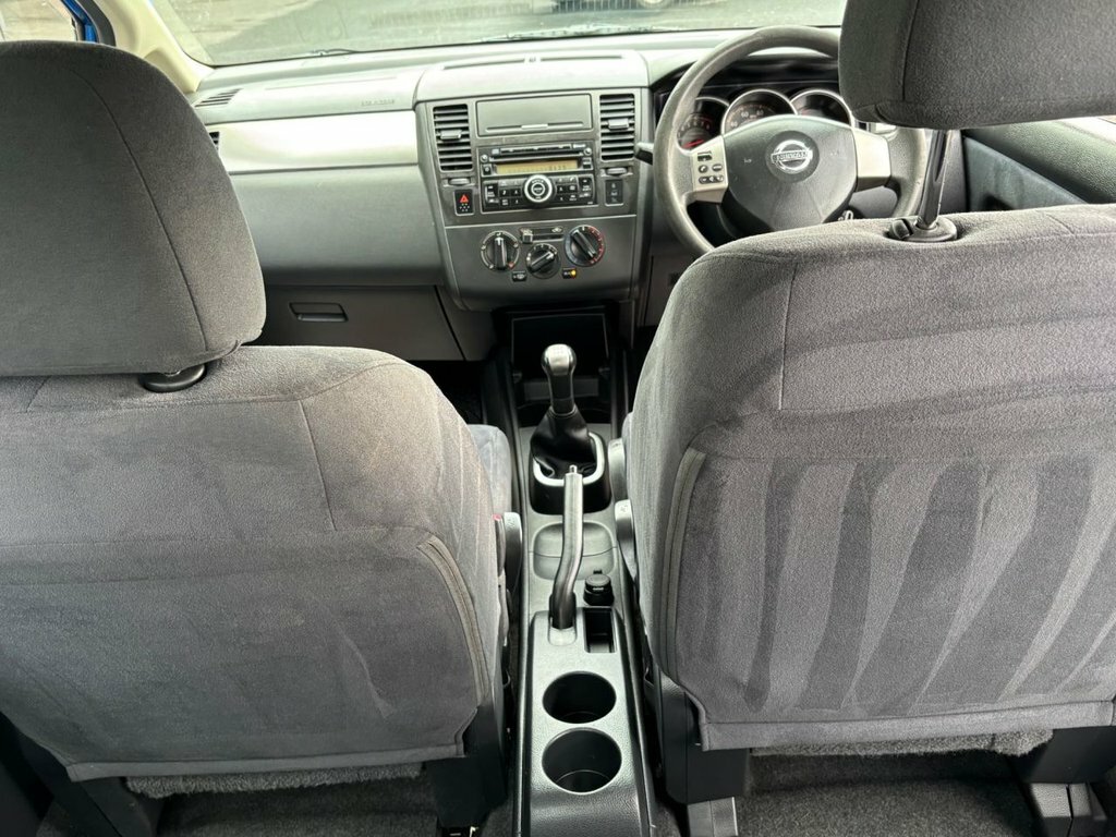 Nissan Tiida Hatchback Grey #15