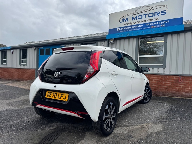 Toyota Aygo Vvt-i X-trend Tss White #3