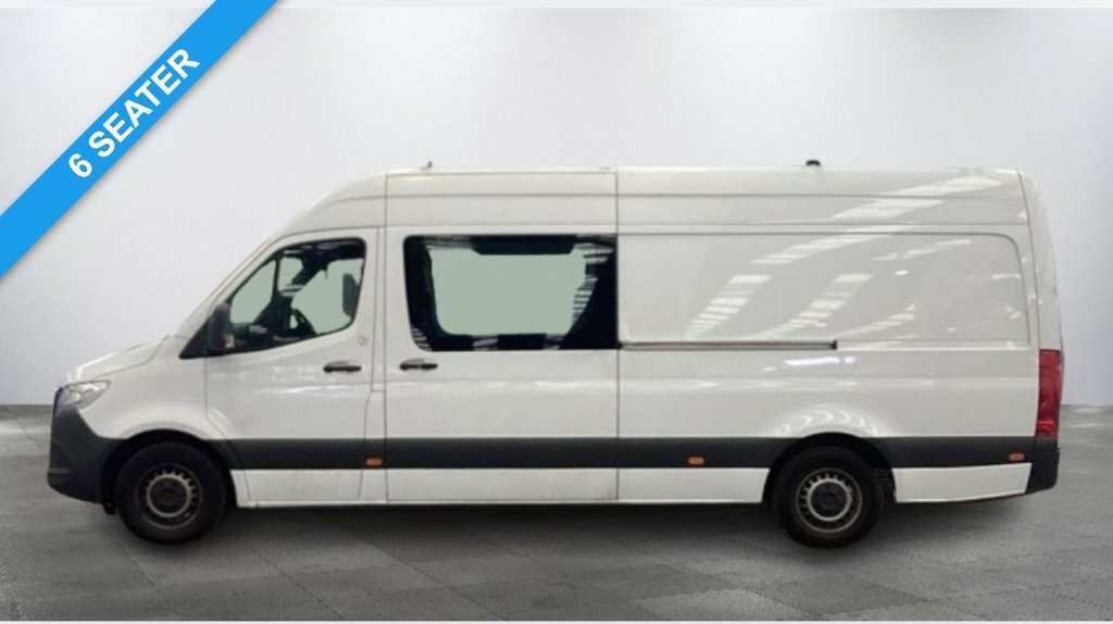 Mercedes-Benz Sprinter Mpv White