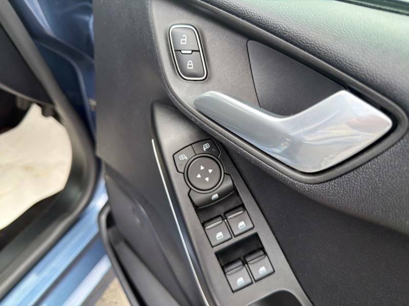 Ford Fiesta Titanium Black #15