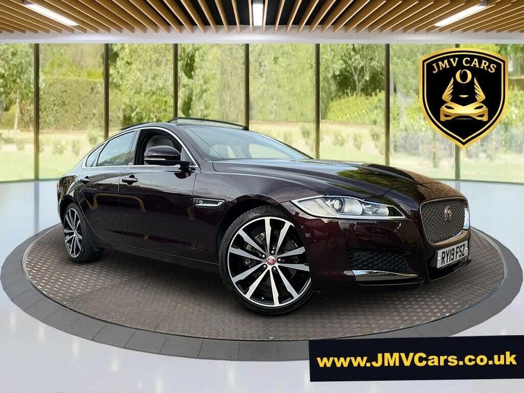 Jaguar XF Saloon 2.0I Portfolio Euro 6 Ss 2019 Red