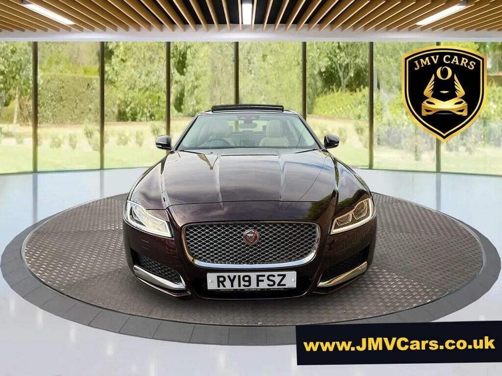 Jaguar XF Saloon 2.0I Portfolio Euro 6 Ss 2019 Red #3