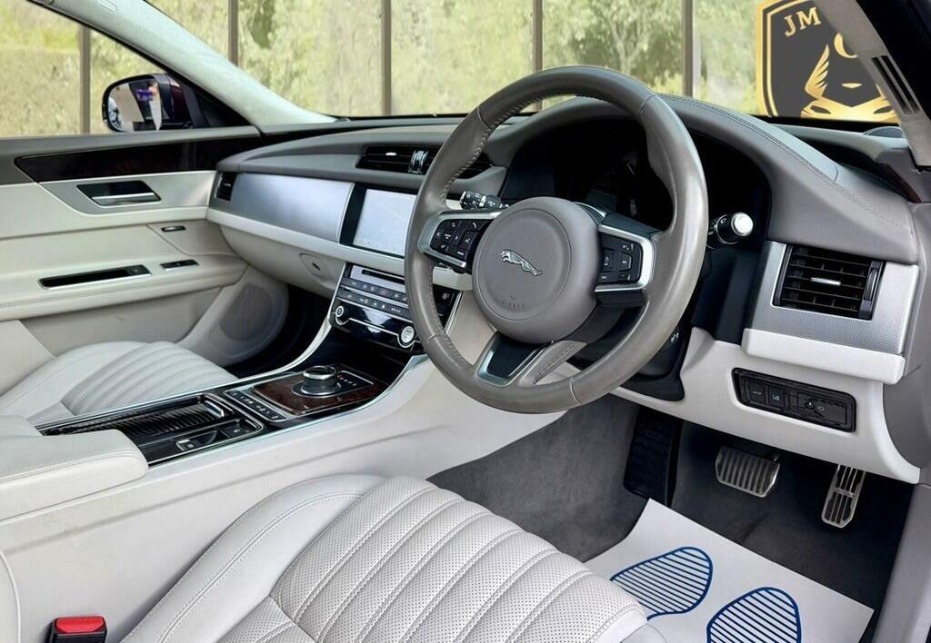 Jaguar XF S Red #8