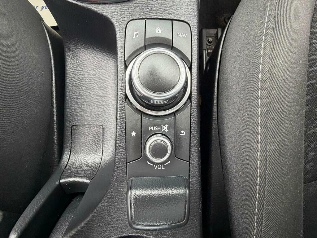 Mazda 2 1.5 Gt Sport Nav 2019 69 White #12