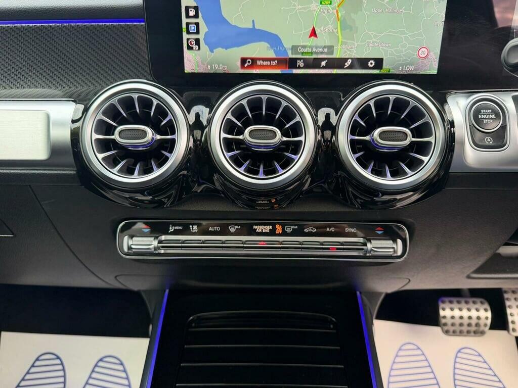 Mercedes-Benz GLB Class Suv 1.3 Glb200 Amg Line Premium Plus 2 7G-dct Eu White #14