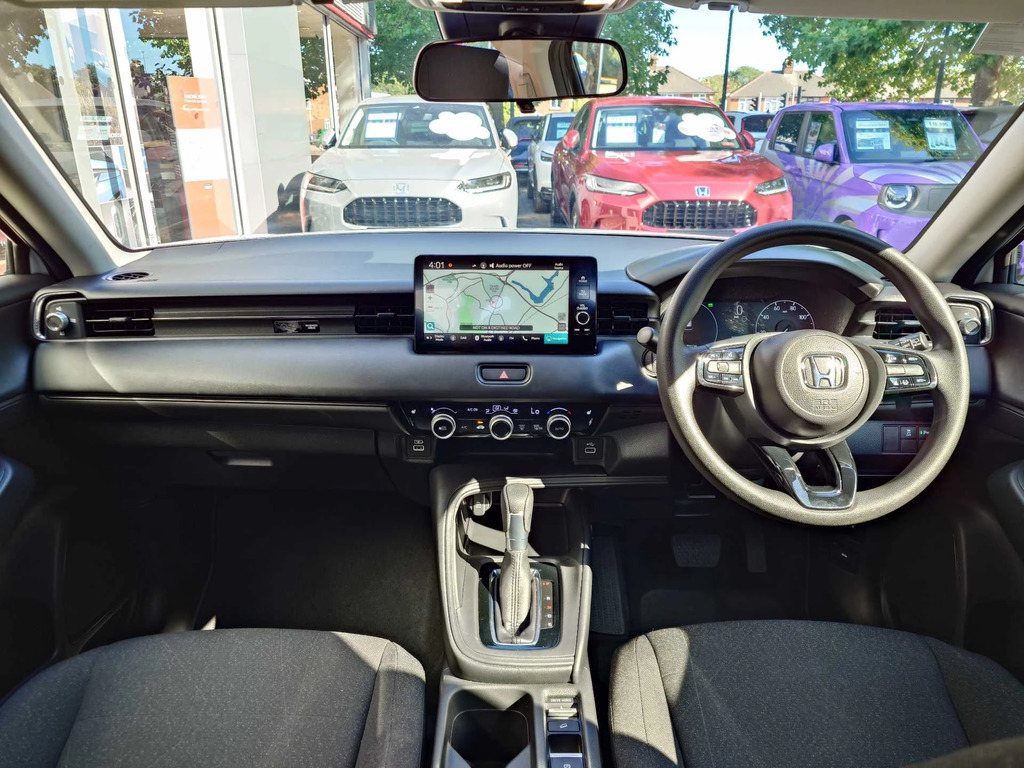 Honda Hr-V 1.5 Ehev Elegance Cvt NC23XZA White #4