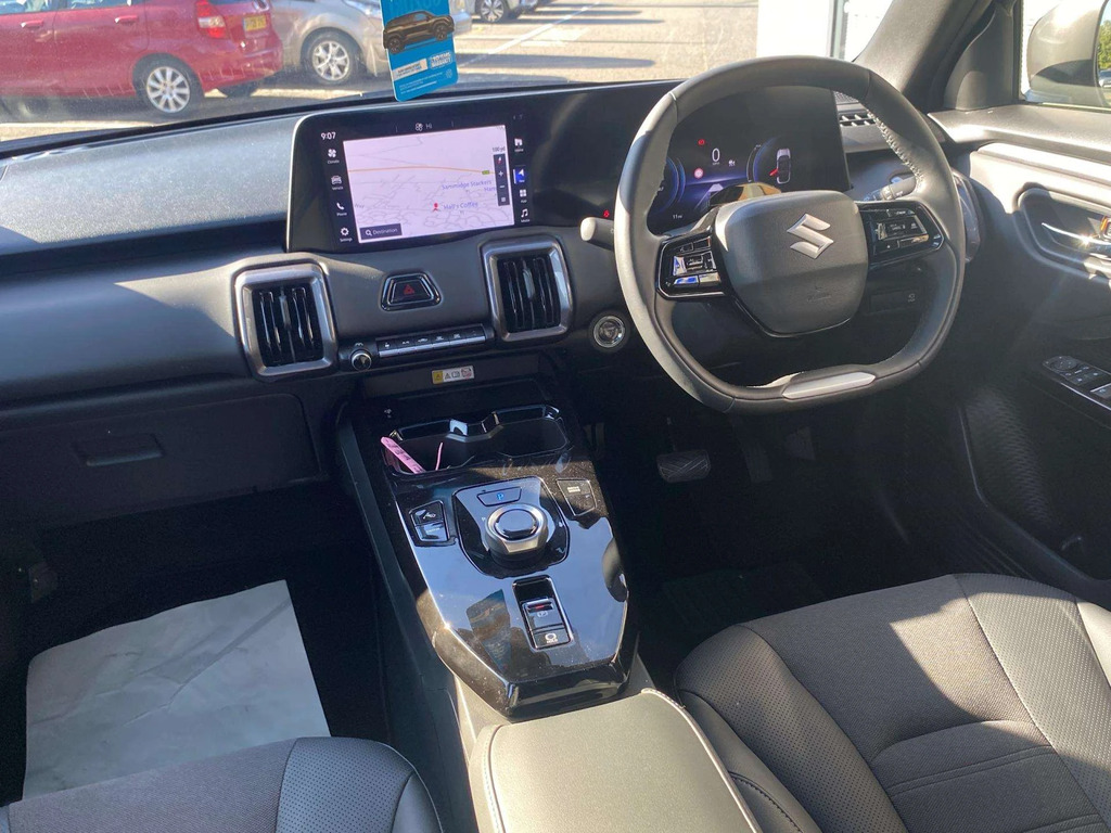Suzuki Vitara 128Kw Ultra 61Kwh Red #4