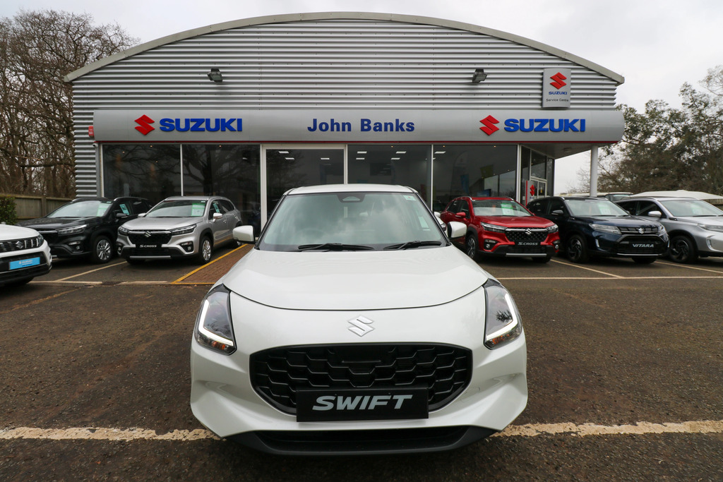 Suzuki Swift 1.2 Mild Hybrid Ultra Cvt White #3