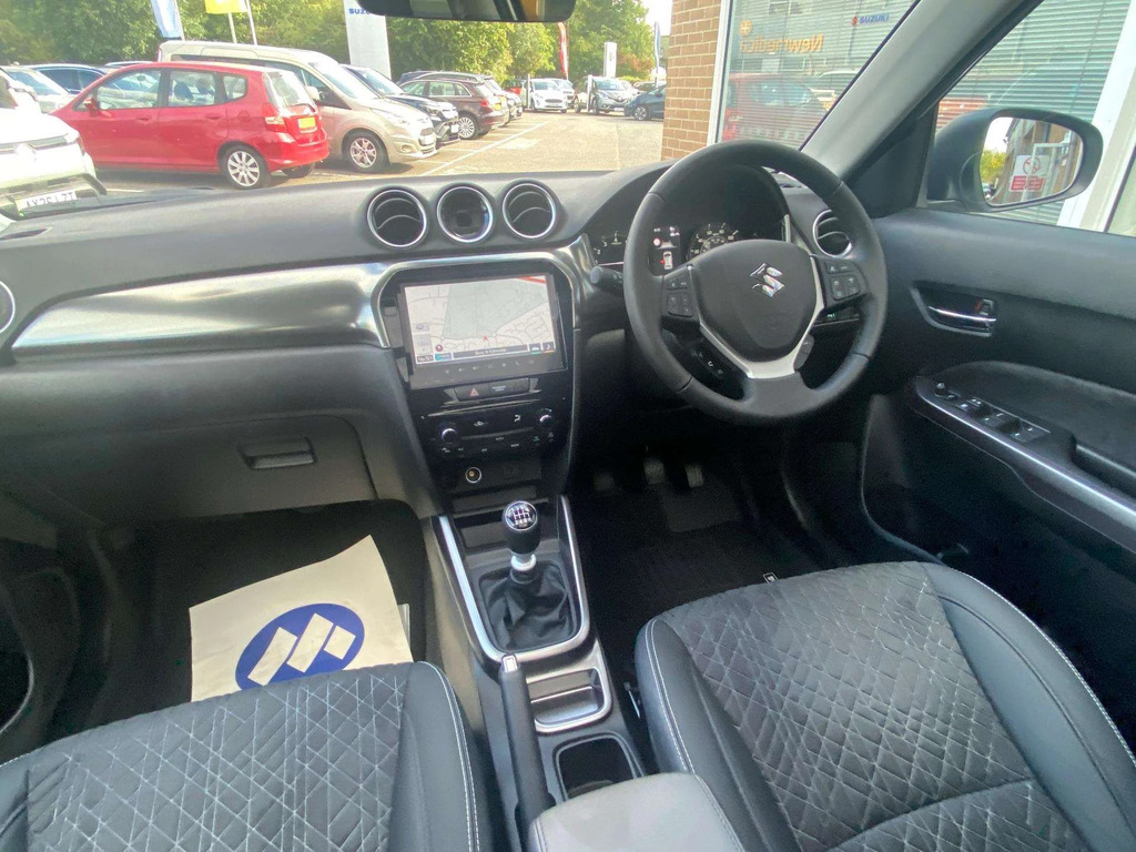 Suzuki Vitara 1.4 Boosterjet Mild Hybrid Ultra 26Ym Silver #4
