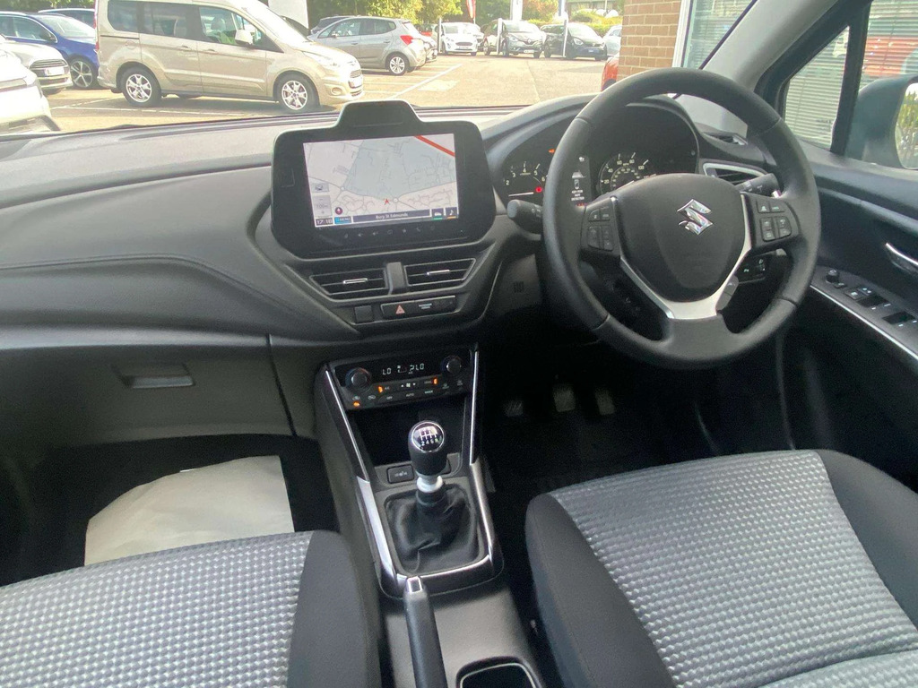 Suzuki S Cross 1.4 Boosterjet Mhev 109 Motion White #4