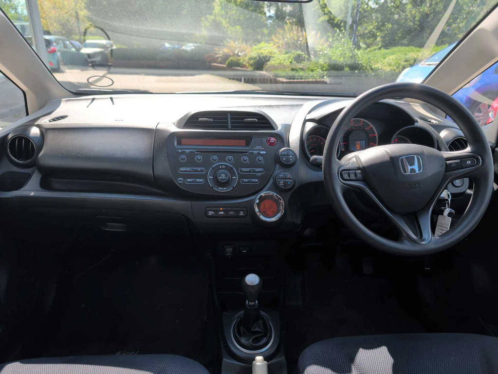 Honda Jazz I-vtec Es HV62JZO Brown #4