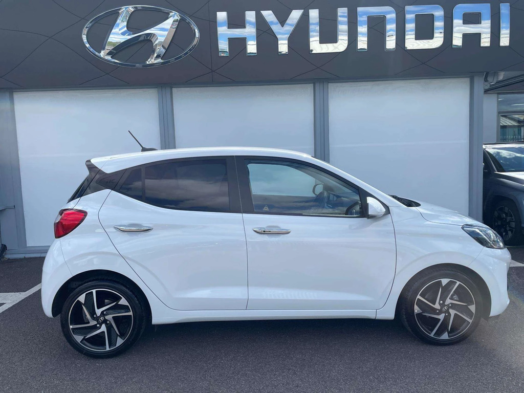 Hyundai I10 Premium White #2