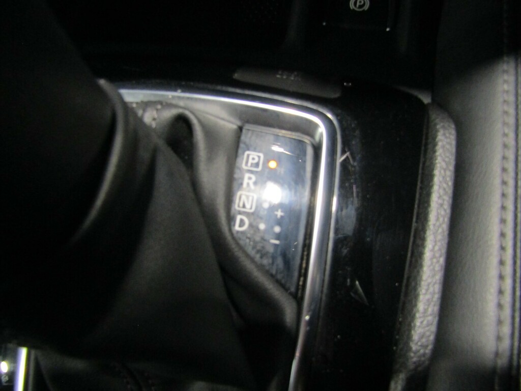 Nissan X-Trail Tekna Silver #15