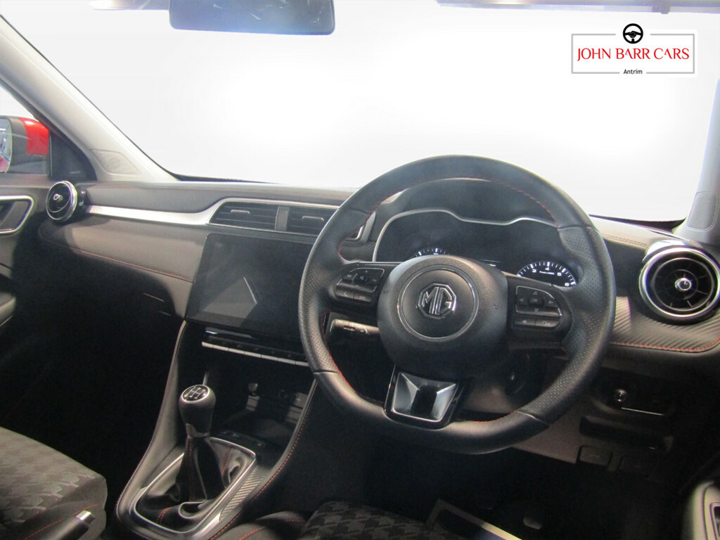 MG ZS 72.6Kwh Trophy Suv 156 Ps Black #24